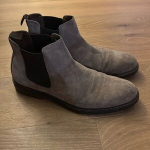 1901 Suede Chelsea Boots